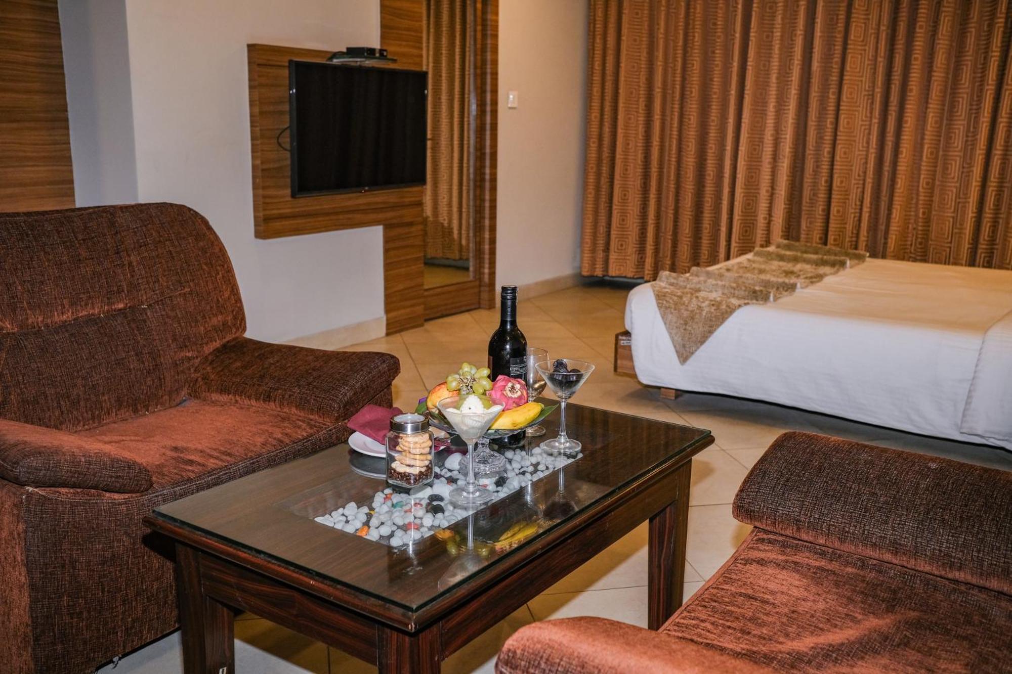 Peerless Hotel Durgapur Ngoại thất bức ảnh