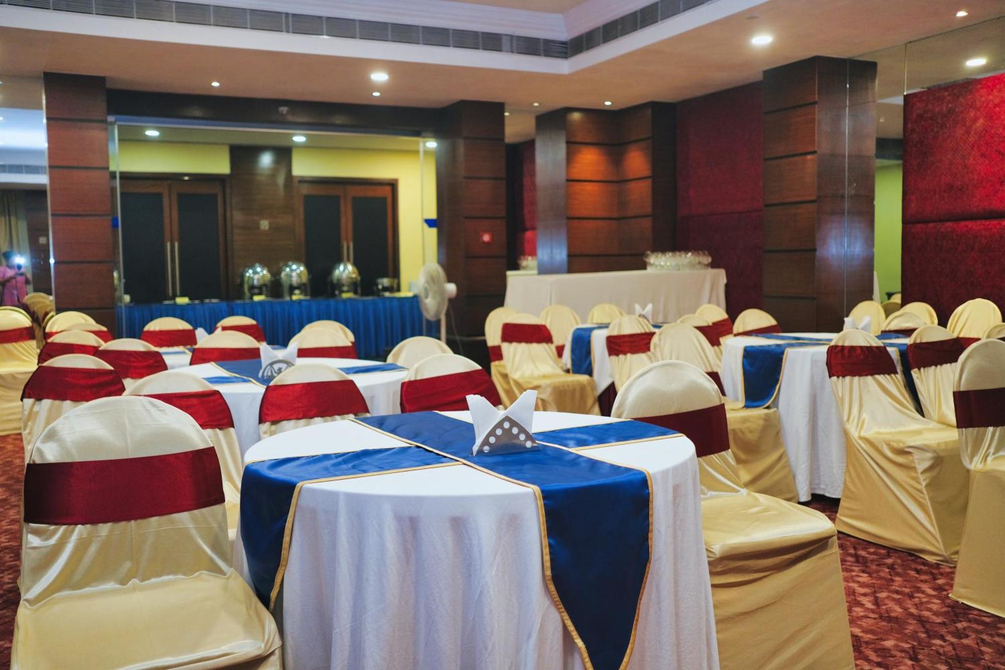 Peerless Hotel Durgapur Ngoại thất bức ảnh