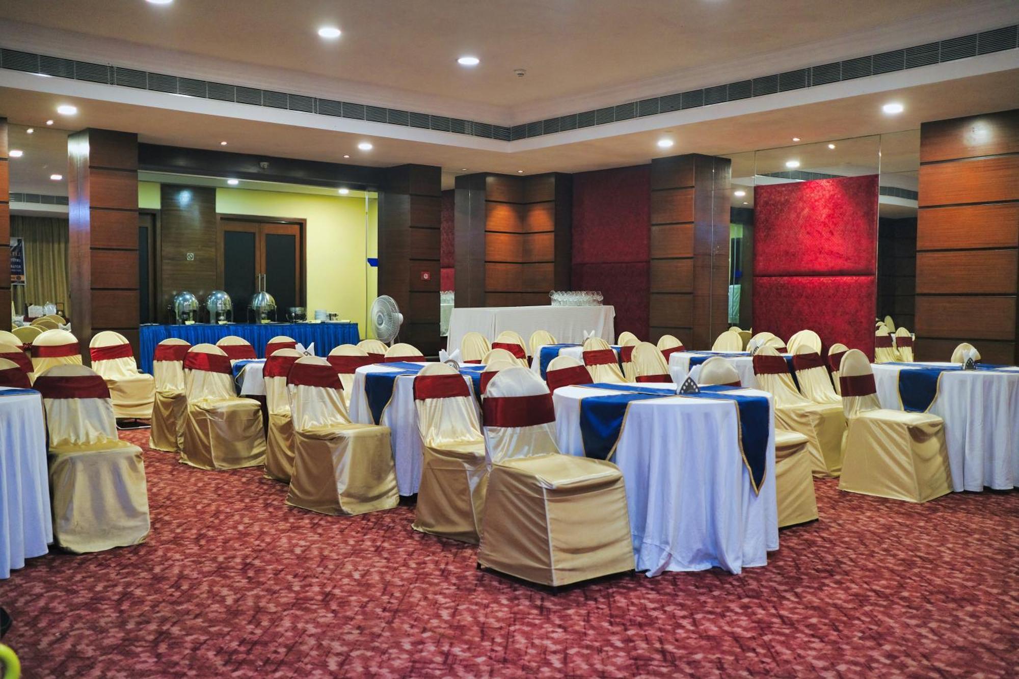 Peerless Hotel Durgapur Ngoại thất bức ảnh
