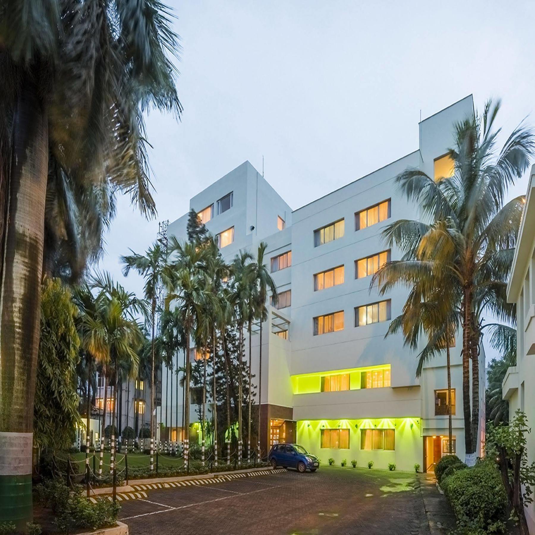 Peerless Hotel Durgapur Ngoại thất bức ảnh