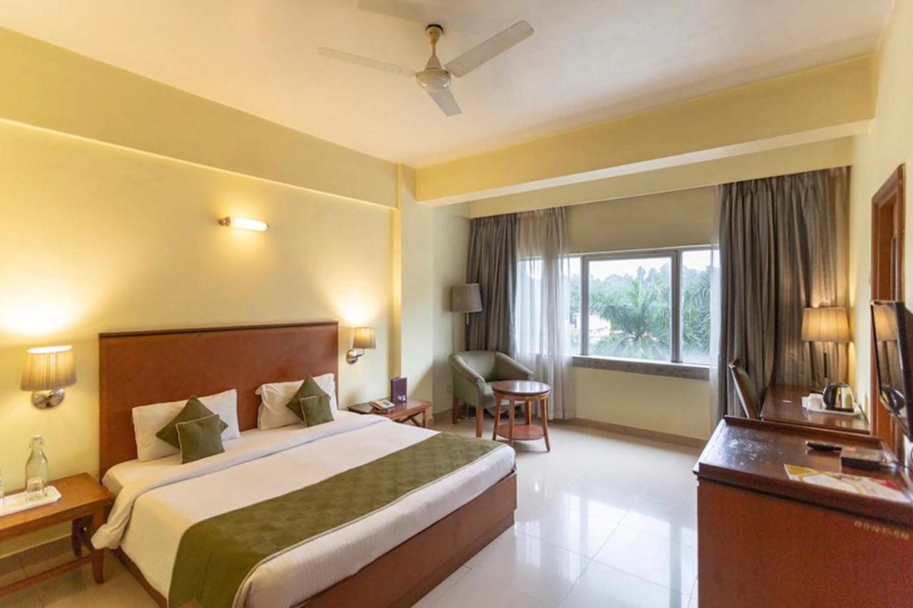 Peerless Hotel Durgapur Ngoại thất bức ảnh