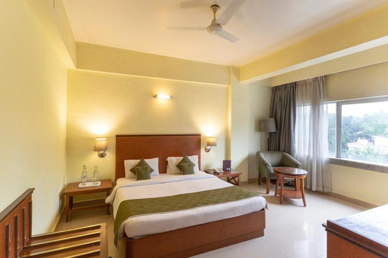 Peerless Hotel Durgapur Ngoại thất bức ảnh